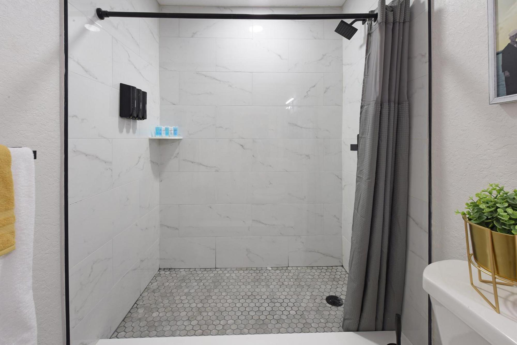 Palm Cove Motel เคลียร์วอเตอร์ ภายนอก รูปภาพ